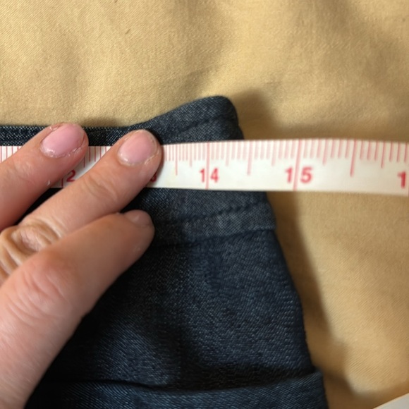 Classic Halogen Denim Pencil Skirt - Picture 6 of 7